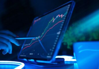 4 Proven Swing Trading Strategies for Cryptocurrency Traders
